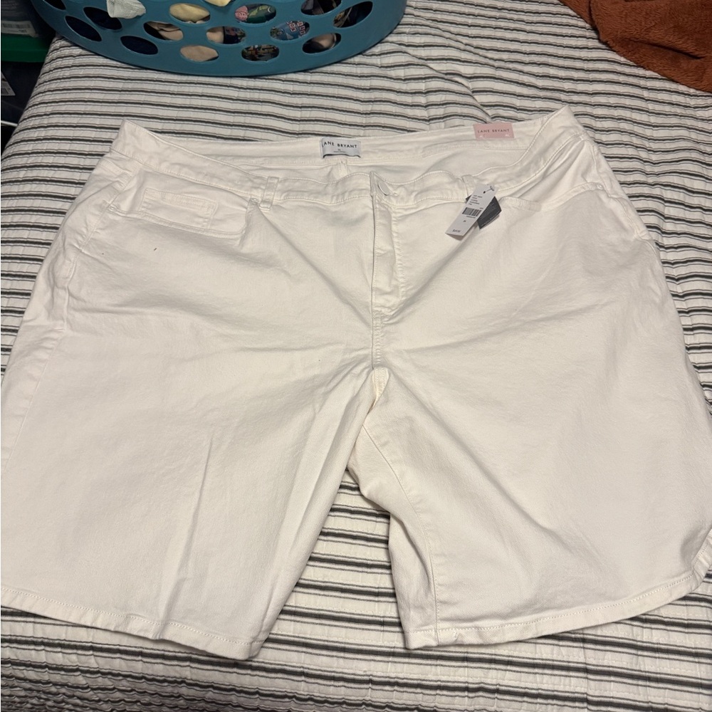 Women's White Shorts